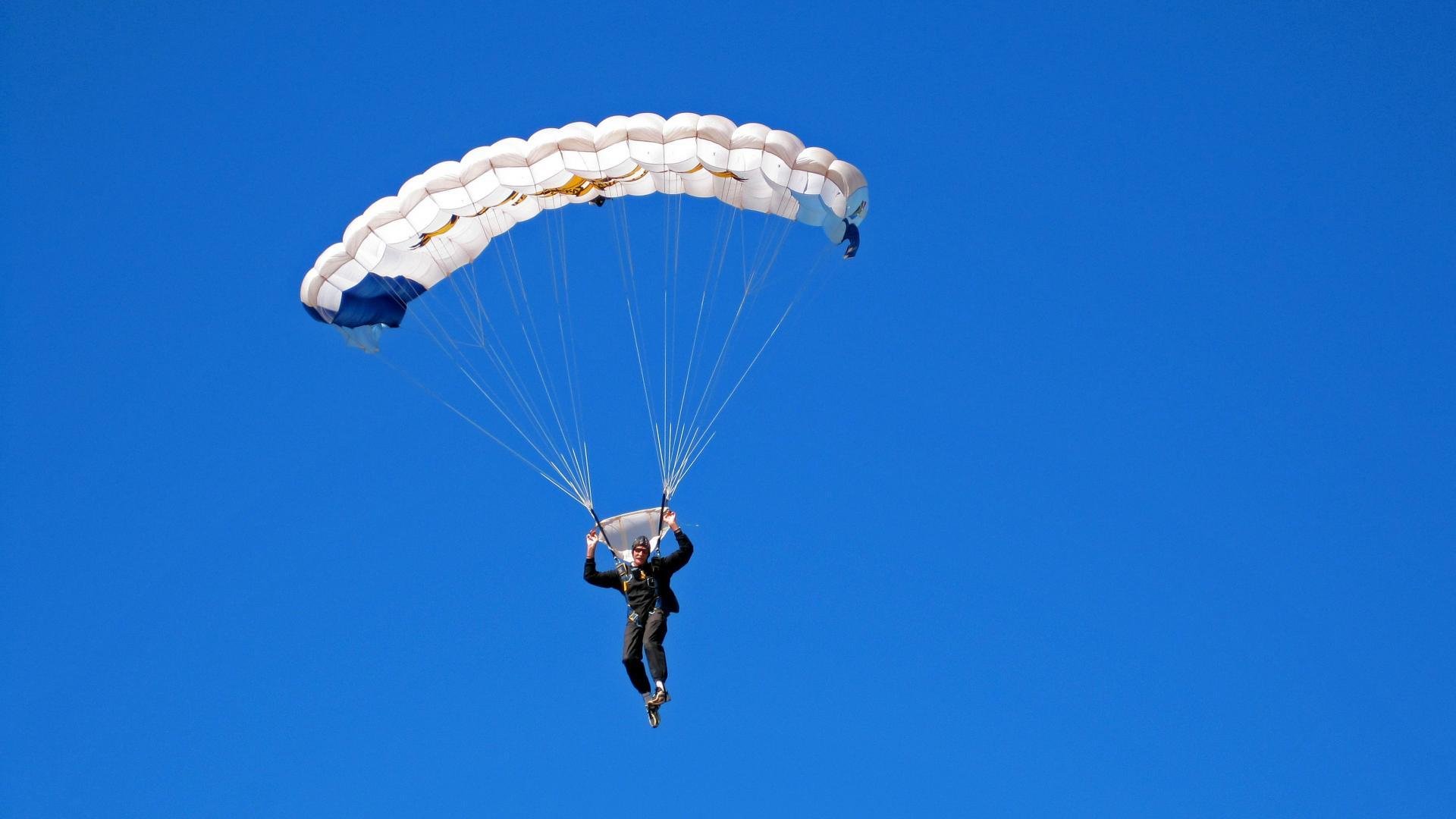 中国女篮的拼搏赢得世界掌声,中国女篮真棒
